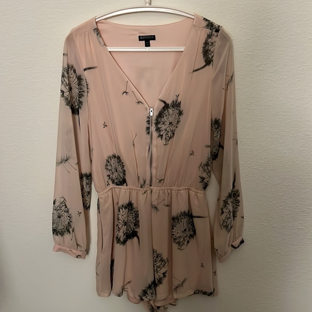 Express blush pink dandelion romper